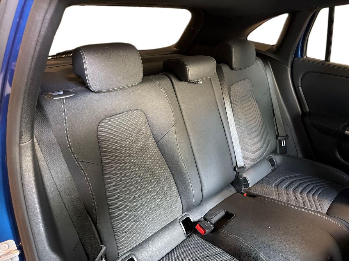 Mercedes-Benz GLA 180 Progressive Advanced Plus auto
