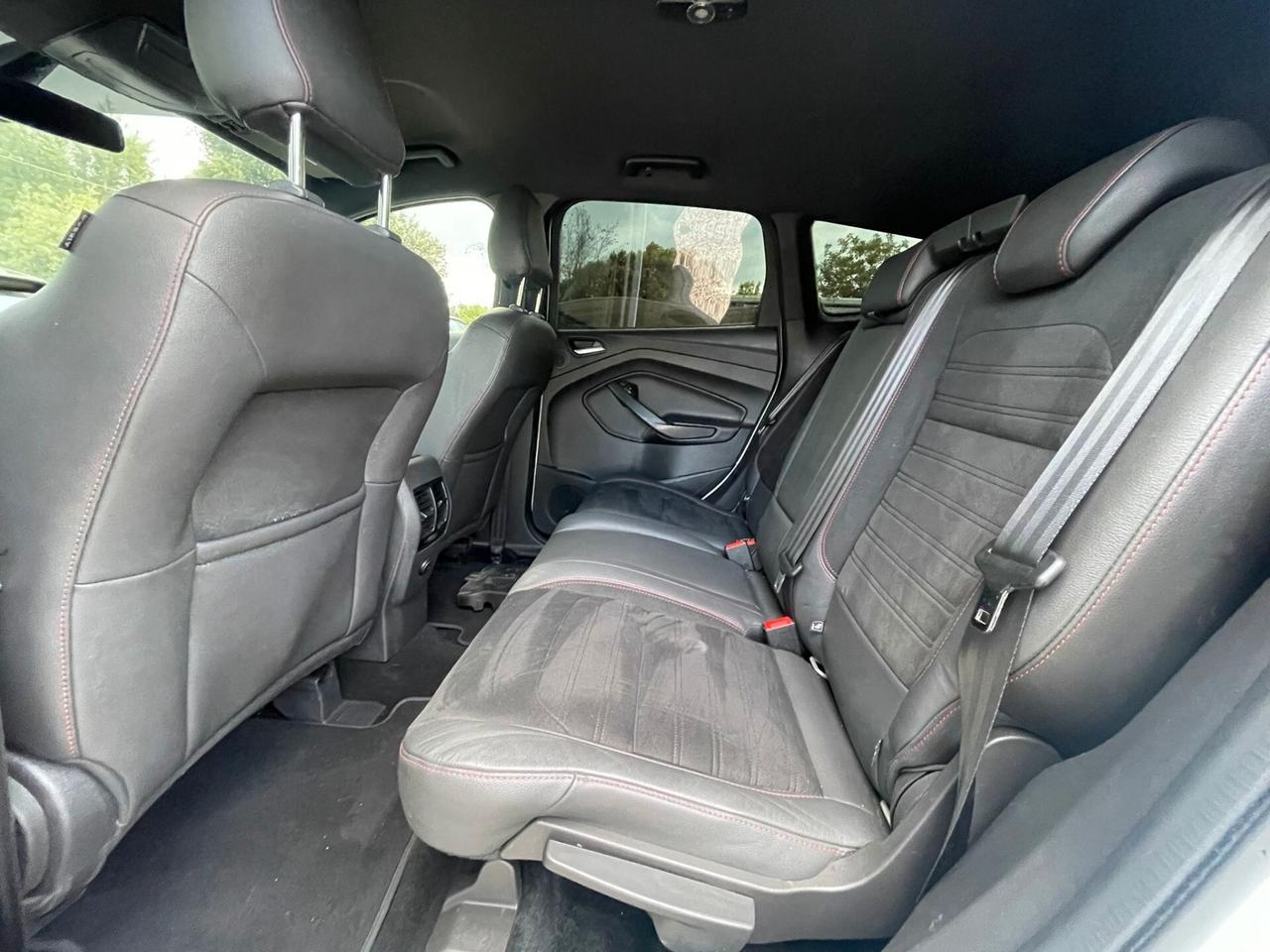 Ford Kuga 1.5 TDCI 120 CV S&S 2WD Business