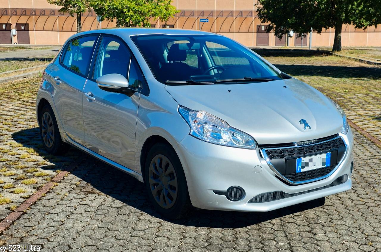 Peugeot 208 full optional Metano garantita 12 mesi