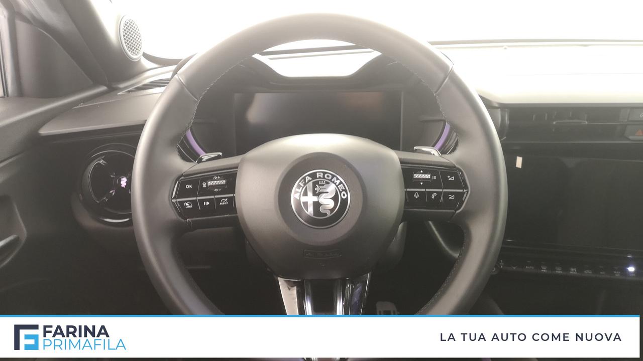 ALFA ROMEO Junior Ibrida Ibrida Speciale1.2 145cv Hybrid Edct6