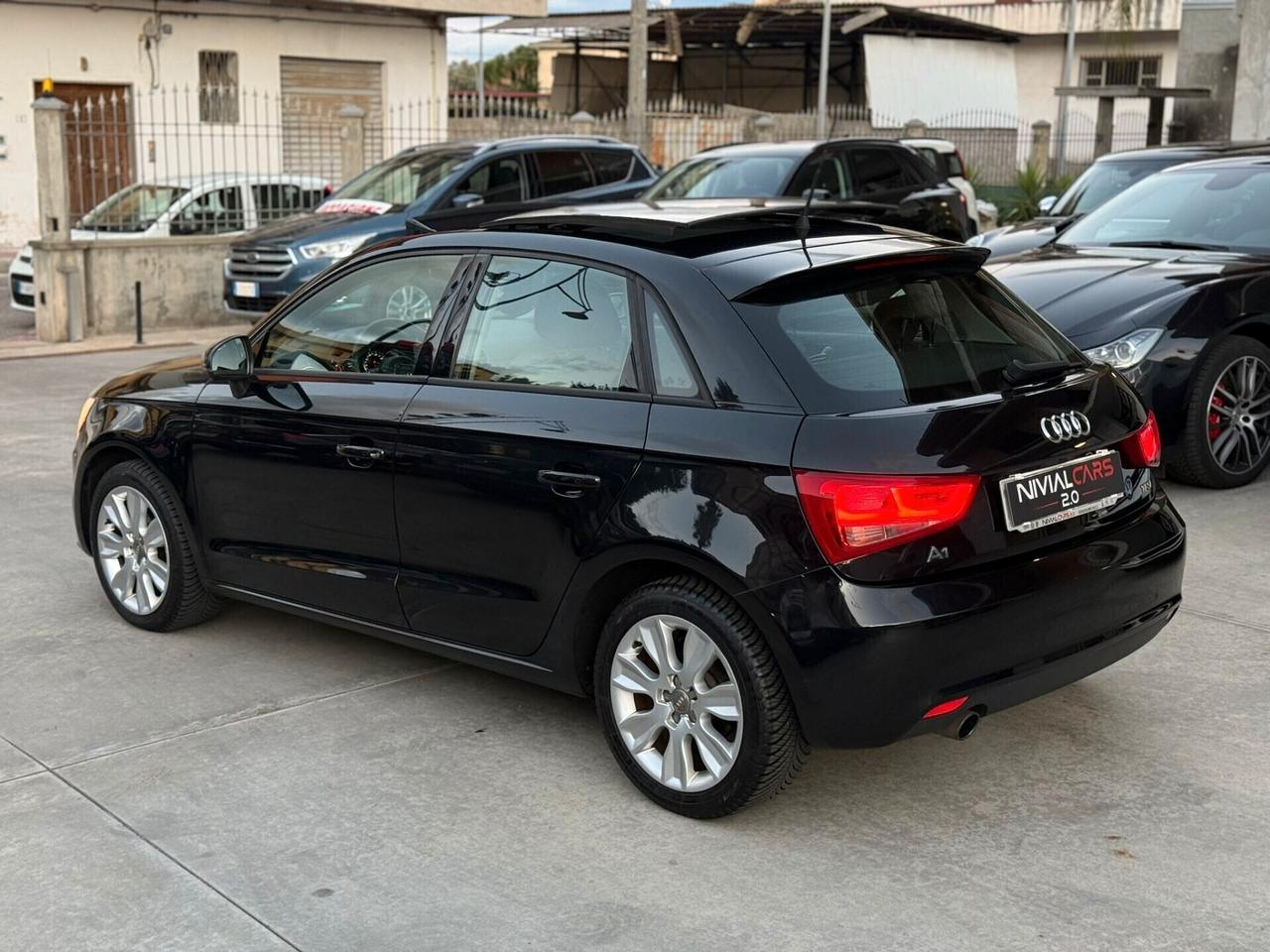 AUDI A1 SPB AMBITION PLUS -TETTO APRIBILE-NAVIGATORE