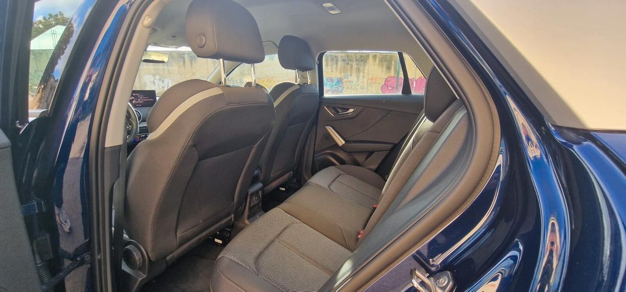 Audi Q2 30 TDI S tronic line Edition