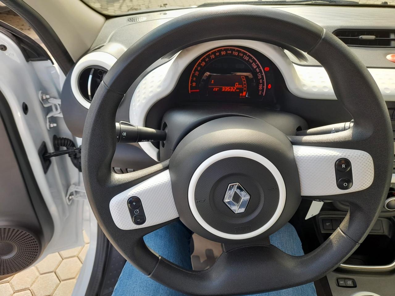 Renault Twingo SCe 65 CV Signature