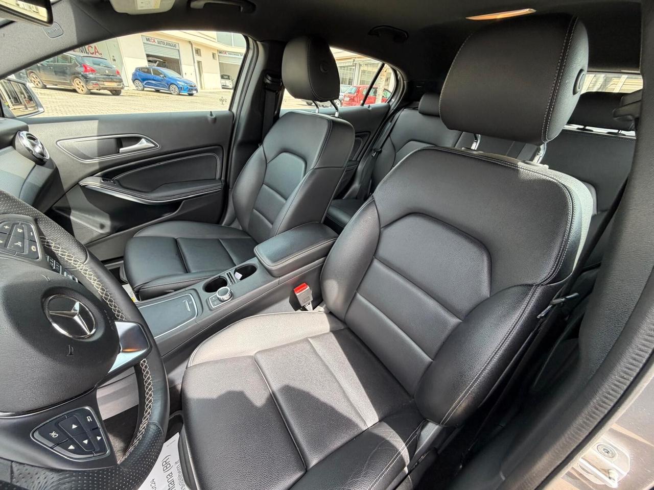 Mercedes-benz GLA 200 d Automatic 4Matic Premium