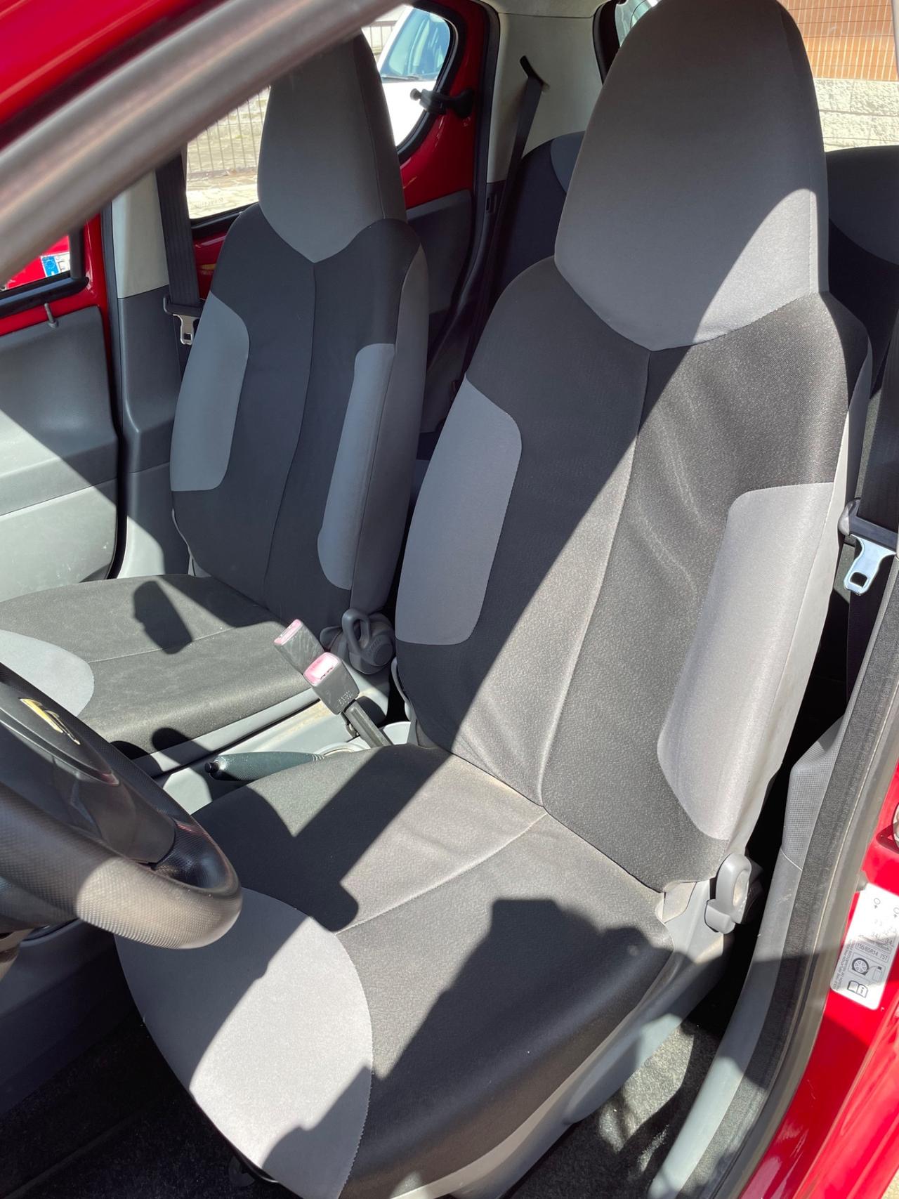 Citroen C1 1.0 5 porte airdream Pulp neopat