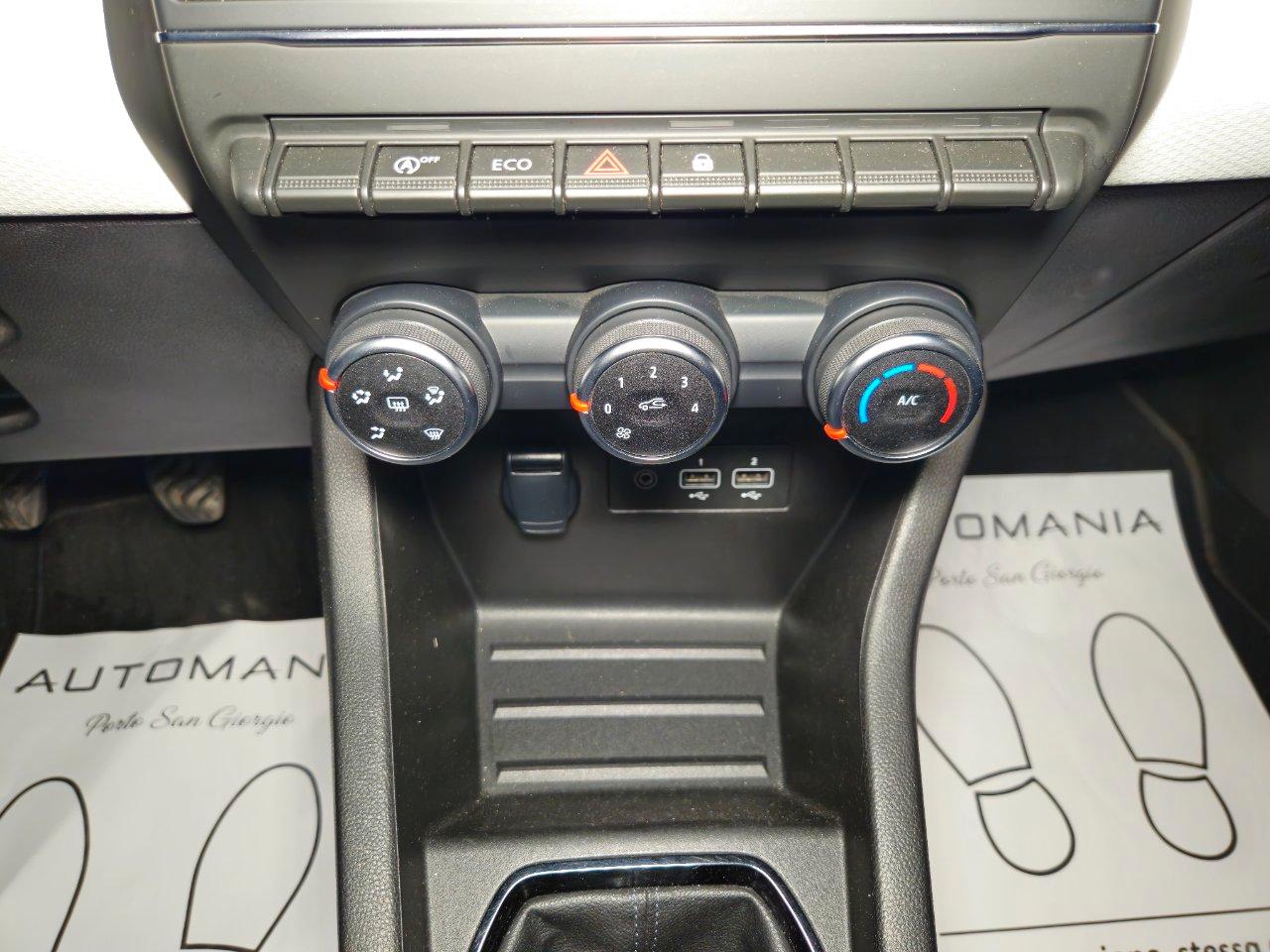 Renault Clio BLUE DCI 100CV 5P EVOLUTION