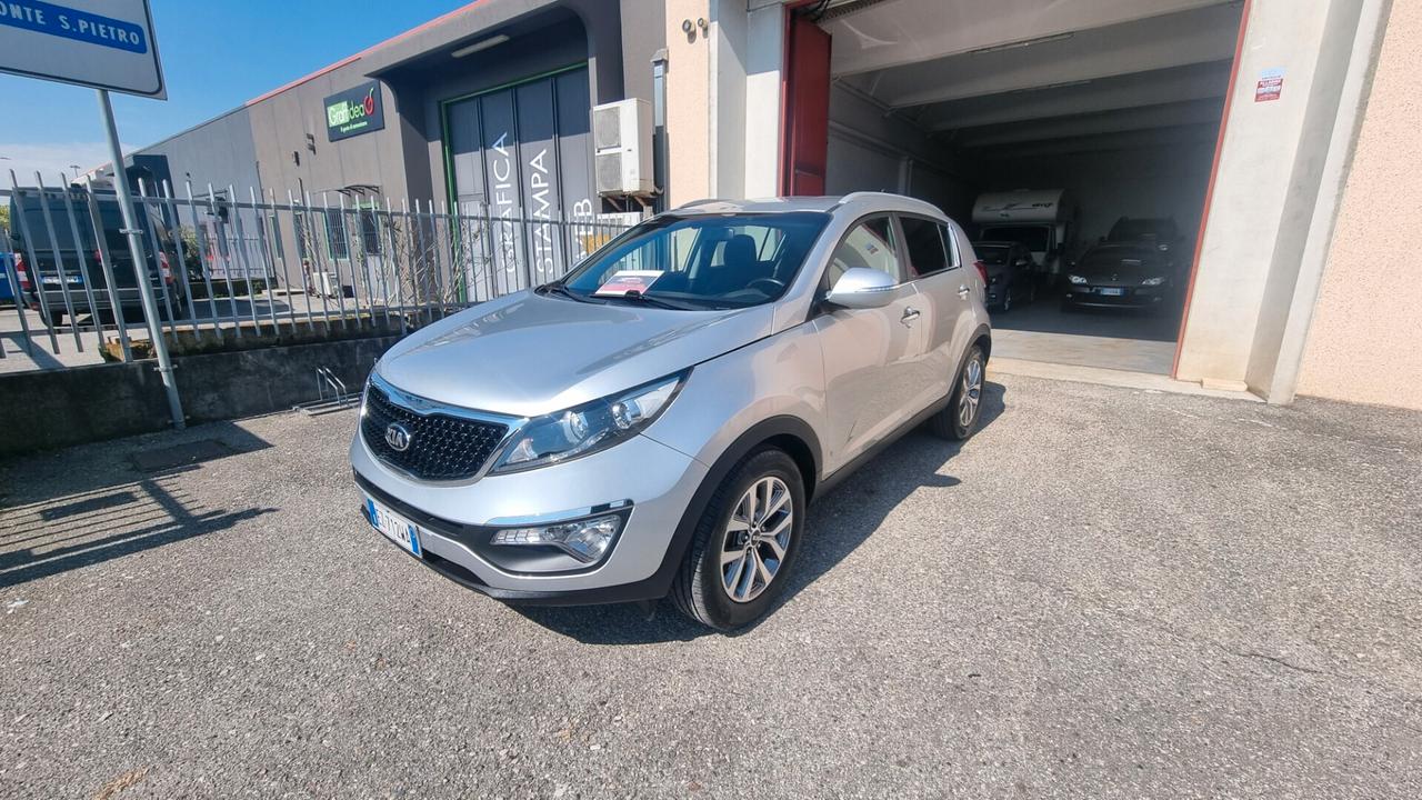 Kia Sportage 1.7 CRDI VGT 2WD high tech