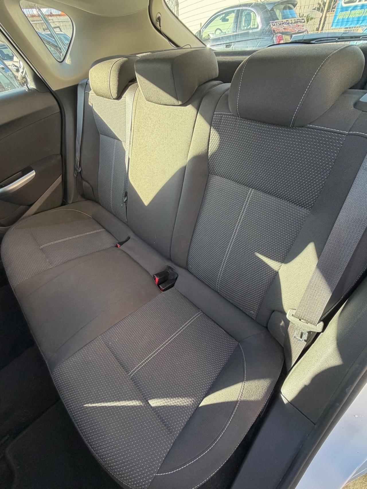 Opel Astra 2.0 Diesel Cosmo 160 Cv