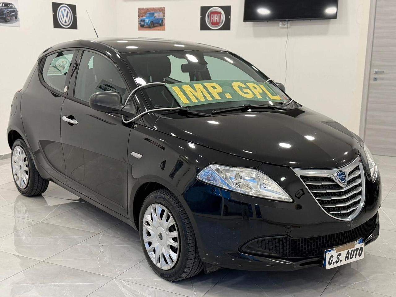 Lancia Ypsilon 1.2 69 CV 5 porte GPL Ecochic Gold