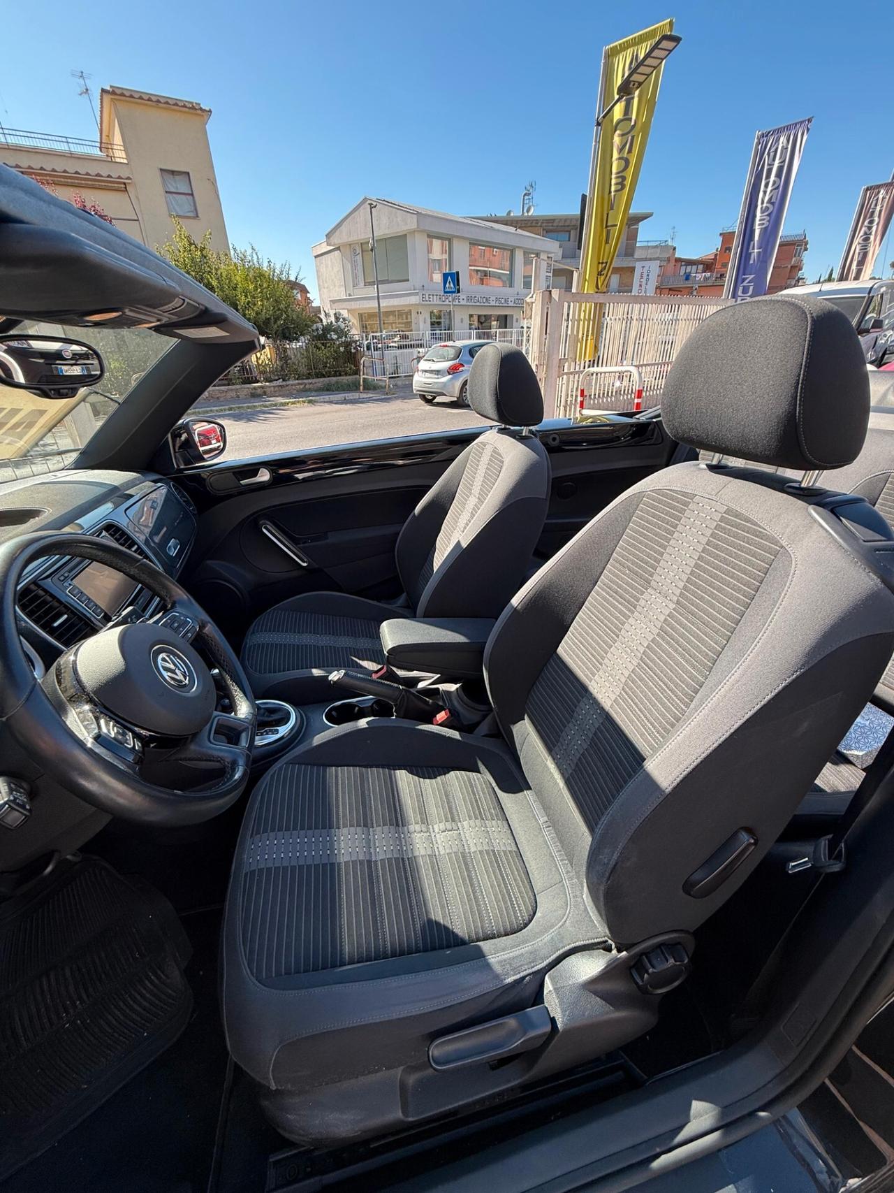 Volkswagen Maggiolino Cabrio 140CV *AUTOMATICA*