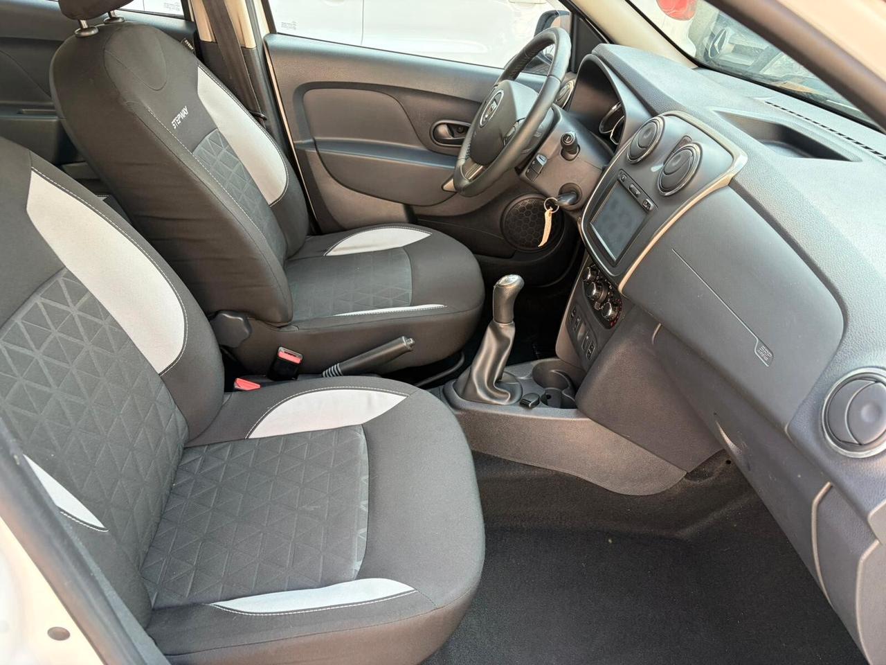 Dacia Sandero 900 TCe 12V 90CV Lauréate*EURO5*NEOPATENTATI