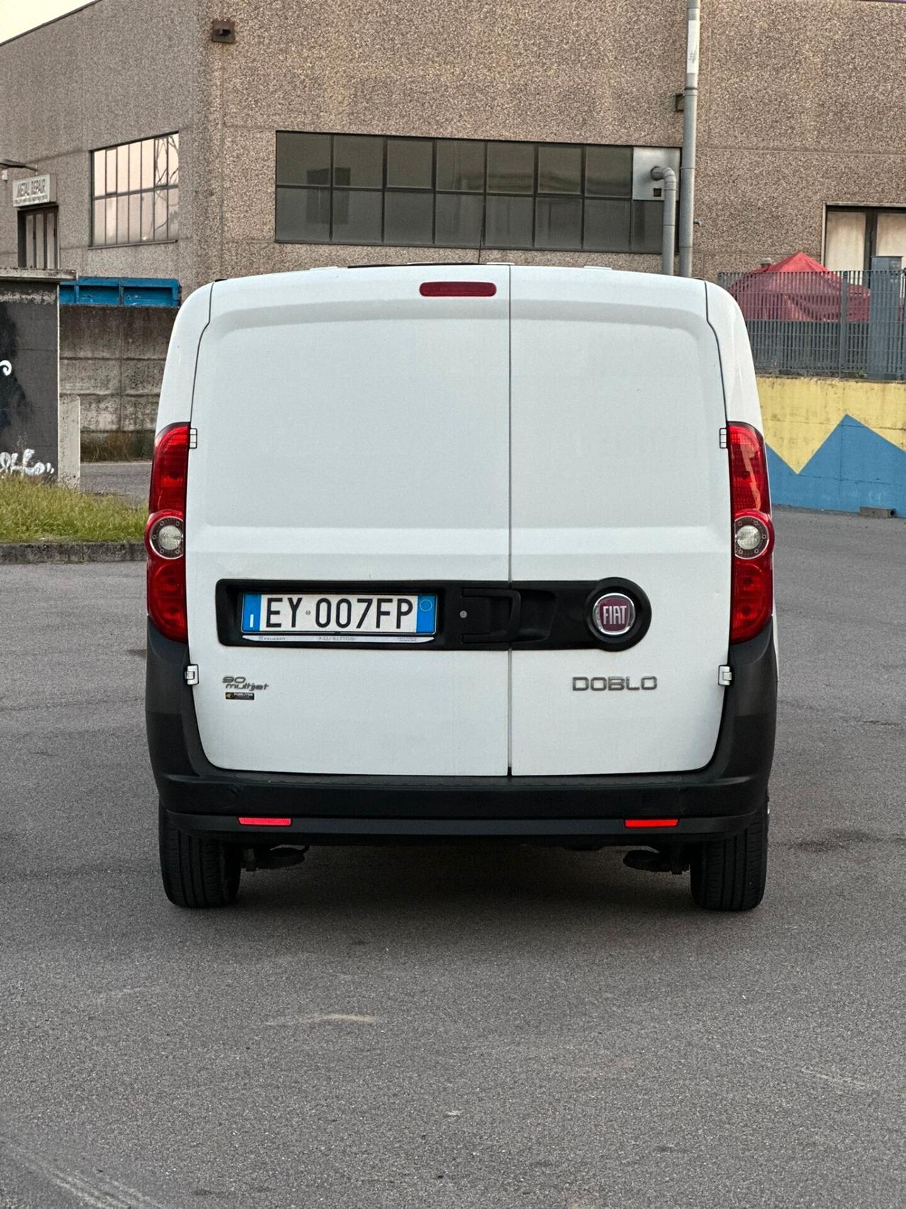 FIAT DOBLO' con ARIA CONDIZIONATA! SUPER PREZZO!