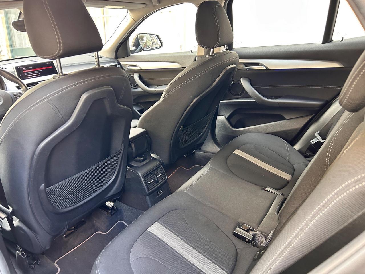 Bmw X2 sDrive18d SPORT