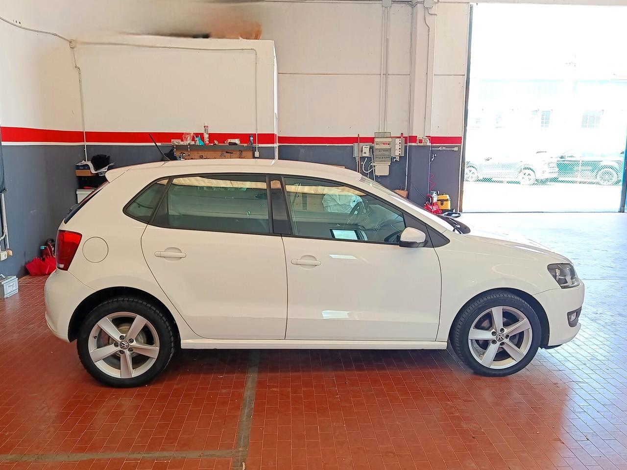 Volkswagen Polo 1.6 5 porte Highline BiFuel