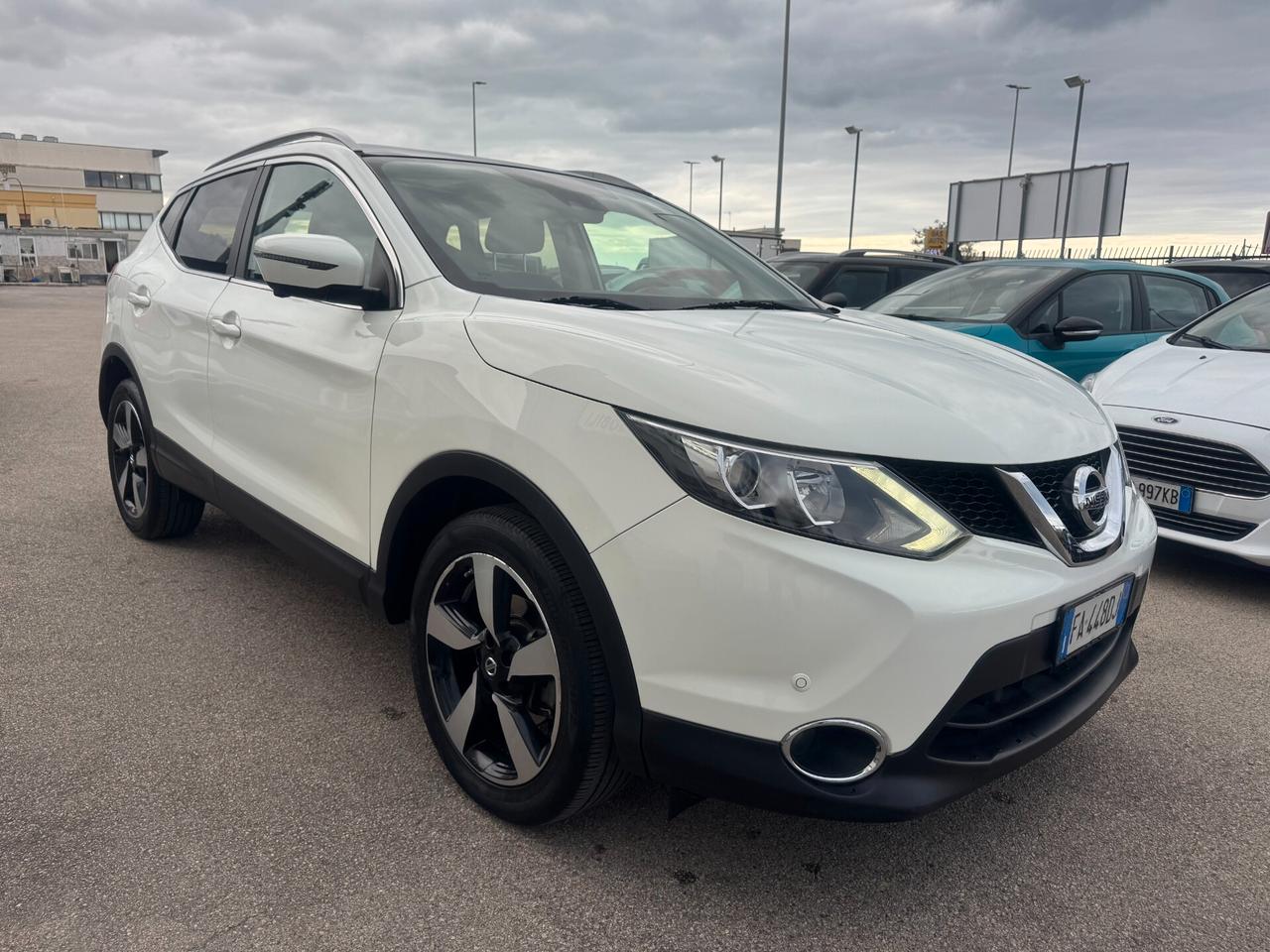 Nissan Qashqai 1.5 dCi N-Connecta 360°