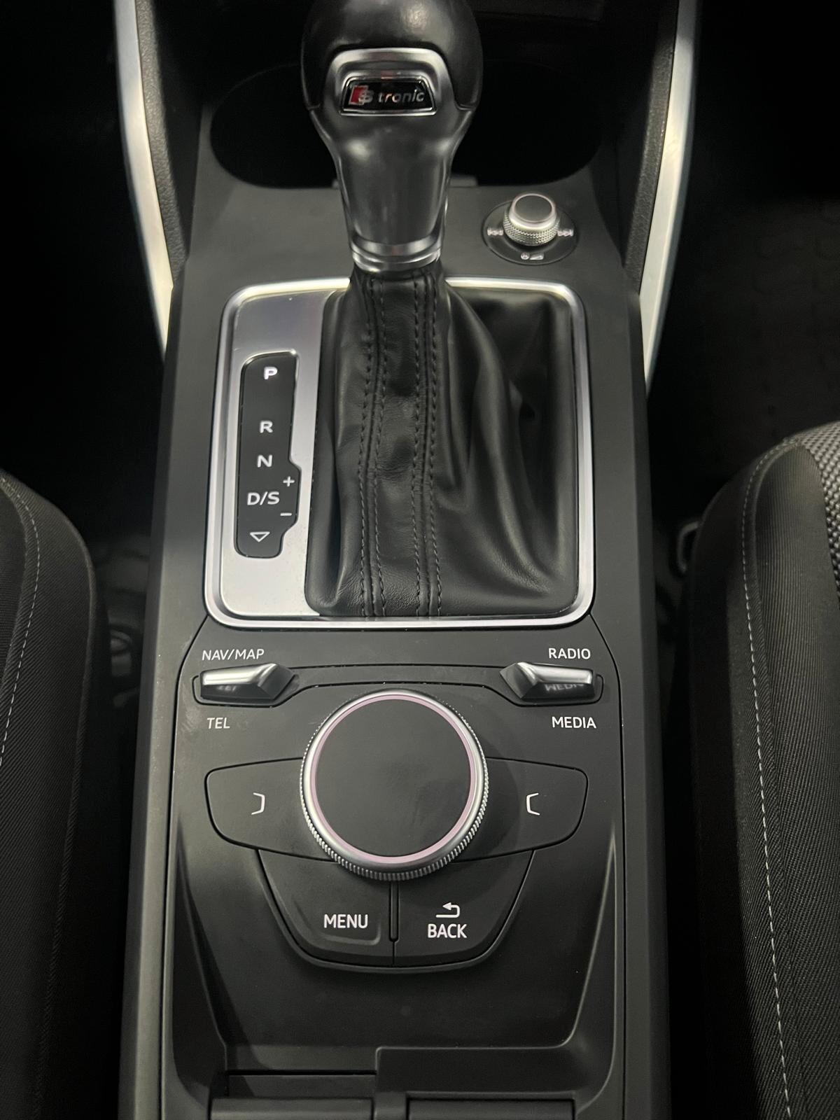 Audi Q2 30 TDI S tronic line Edition