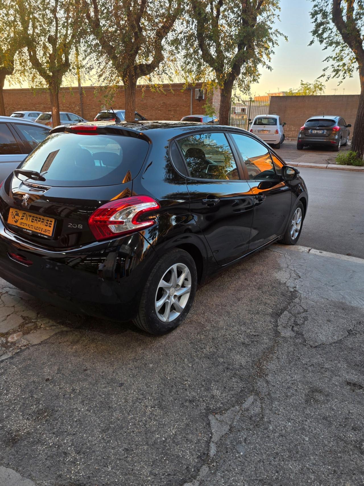 Peugeot 208 1.4 HDi 68 CV 5 porte Active