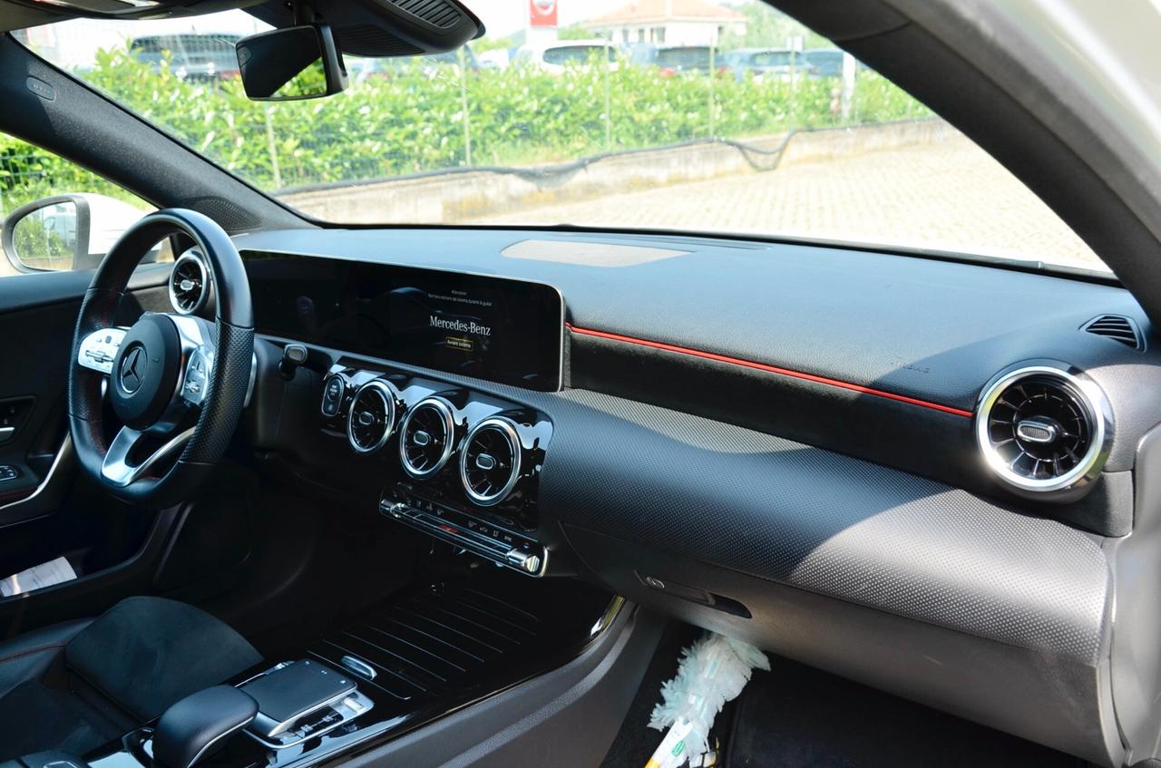 MERCEDES-BENZ A 180d PREMIUM AMG 116cv AUTO, UFF ITALIANA, EURO 6D, RETROCAMERA, FARI LED, PERMUTE