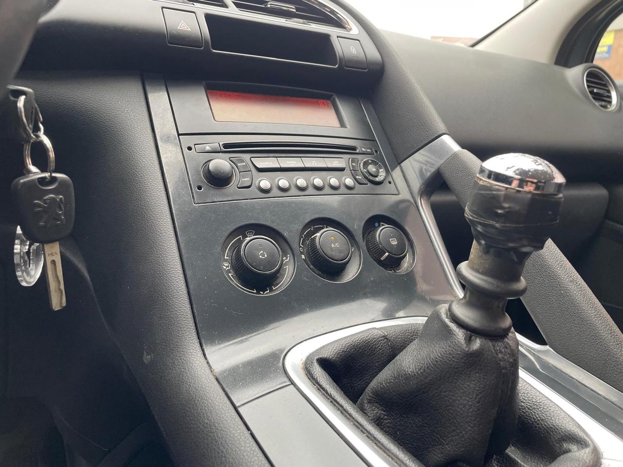 Peugeot 3008 1.6 HDi 115CV Style SuperFull Perfett