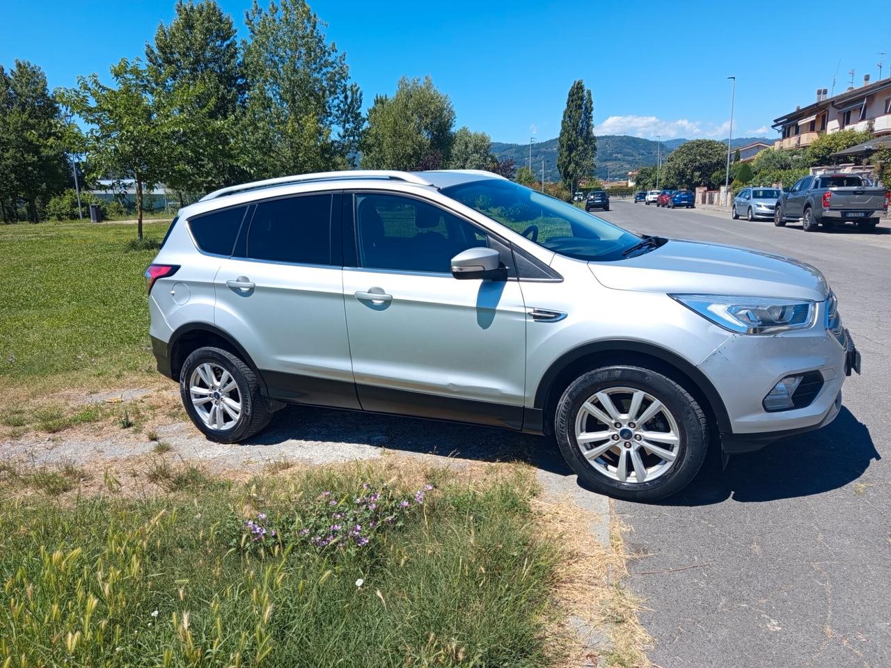 Ford Kuga 1.5 TDCI 120 CV S&S 2WD ST-Line