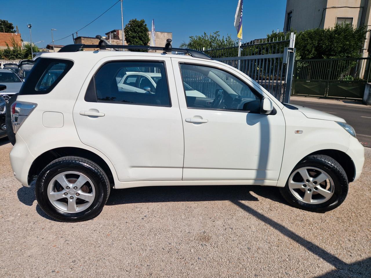 Daihatsu Terios 1.5 4WD Sho GPL -2010