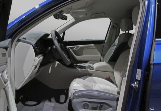 VOLKSWAGEN Touareg III 2018 - Touareg 3.0 V6 tdi Advanced 231cv tiptron