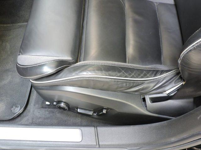 VOLVO V60 B4 (D) R-DESIGN AUTOMATICA