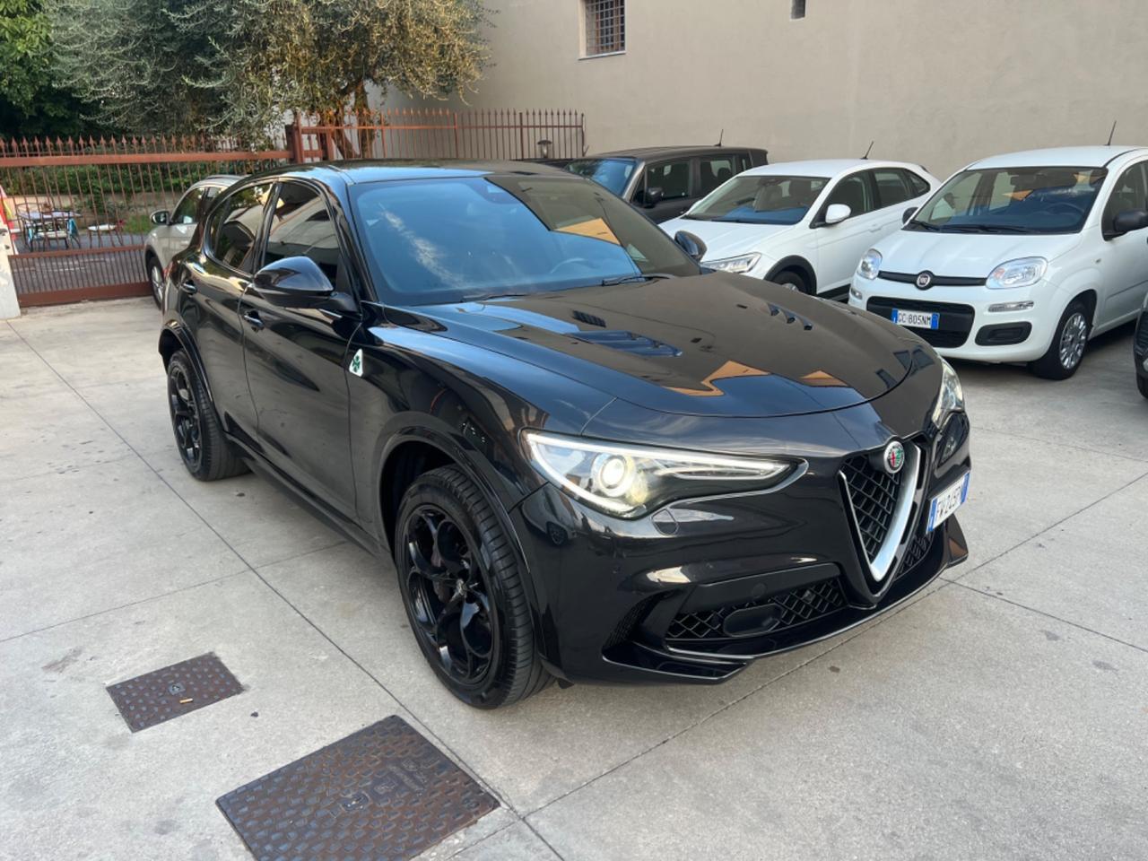 Alfa Romeo Stelvio 2.9 Bi-Turbo V6 510 CV AT8 Quadrifoglio