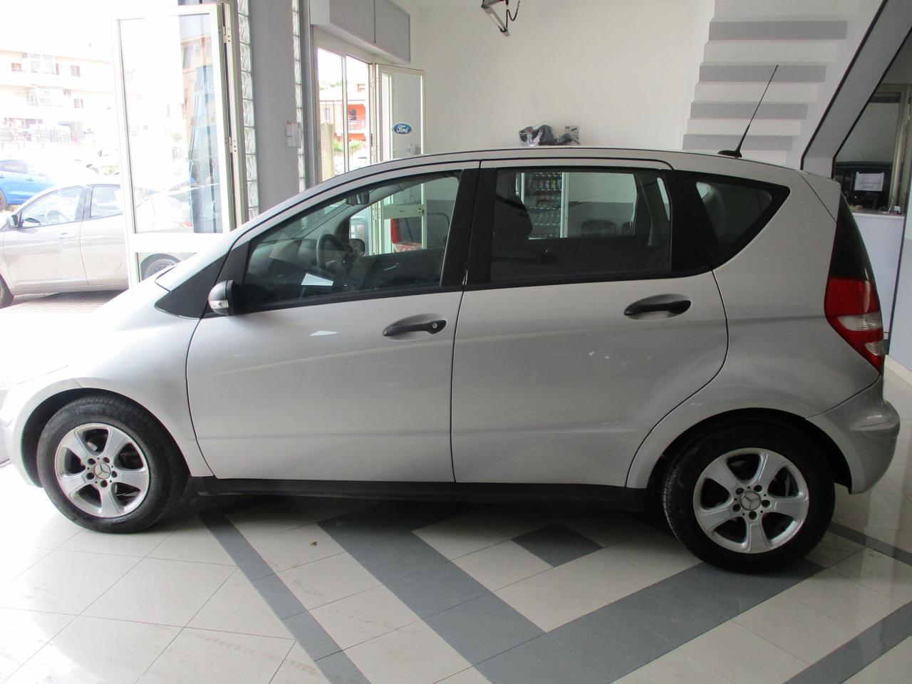 MERCEDES A180 cdi 110cv Classic