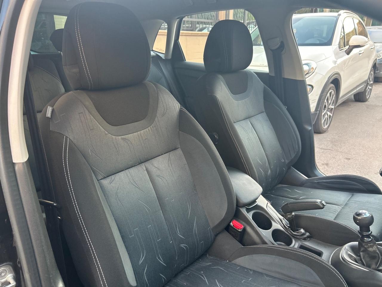 Citroen C4 1.6 e-HDi 115 Exclusive