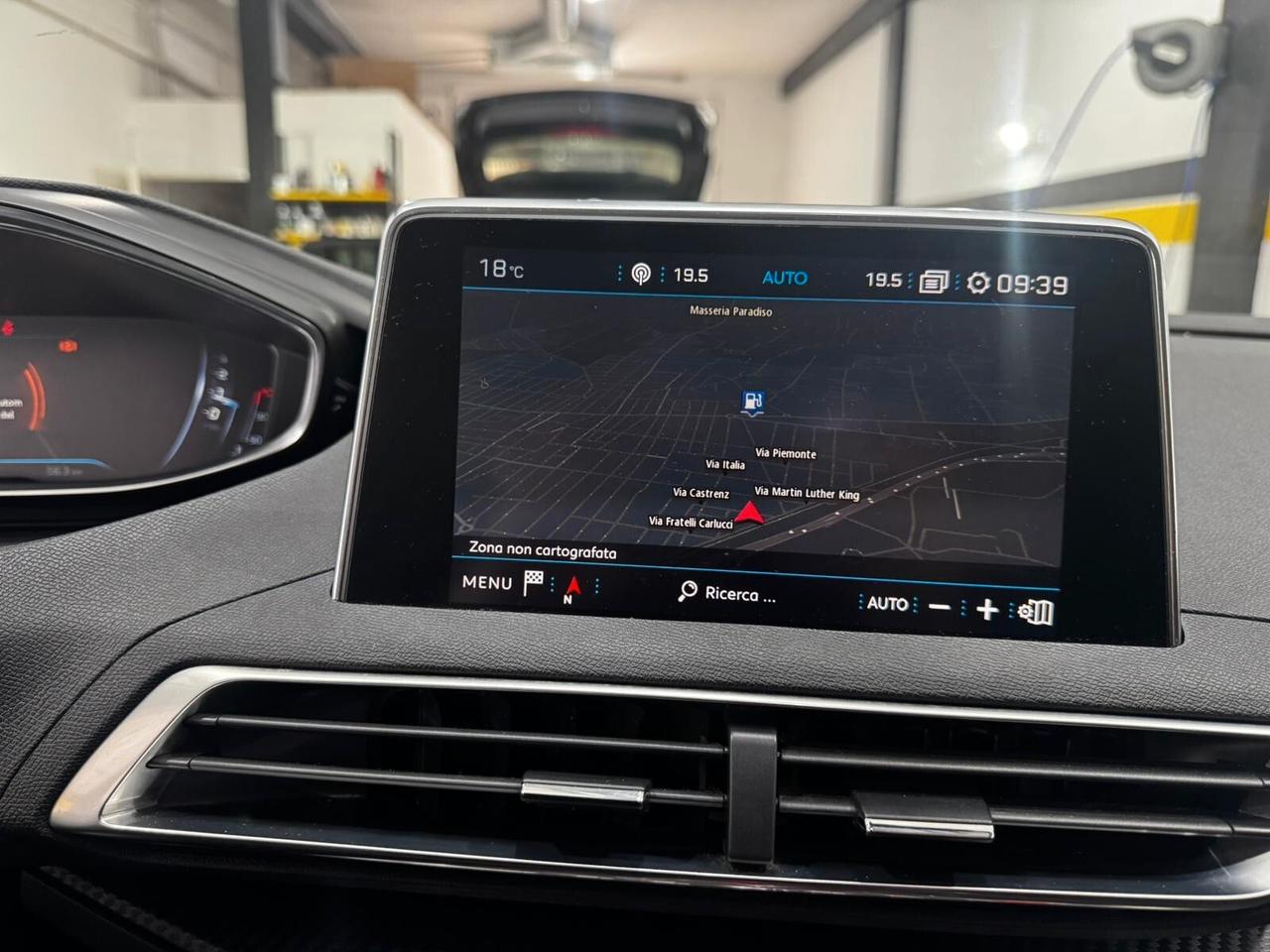 Peugeot 3008 BlueHDi 120 S&S Allure