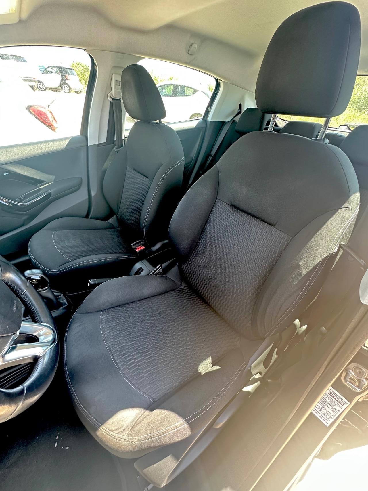 Peugeot 208 PureTech 68 5 porte Active