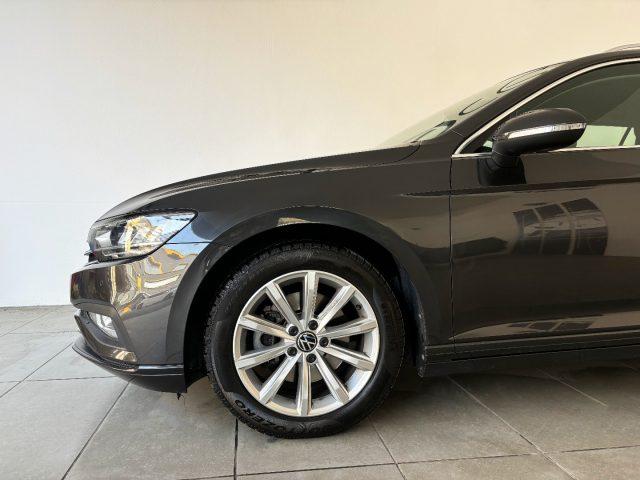VOLKSWAGEN Passat Variant 2.0 TDI DSG ELEGANCE ---40000km