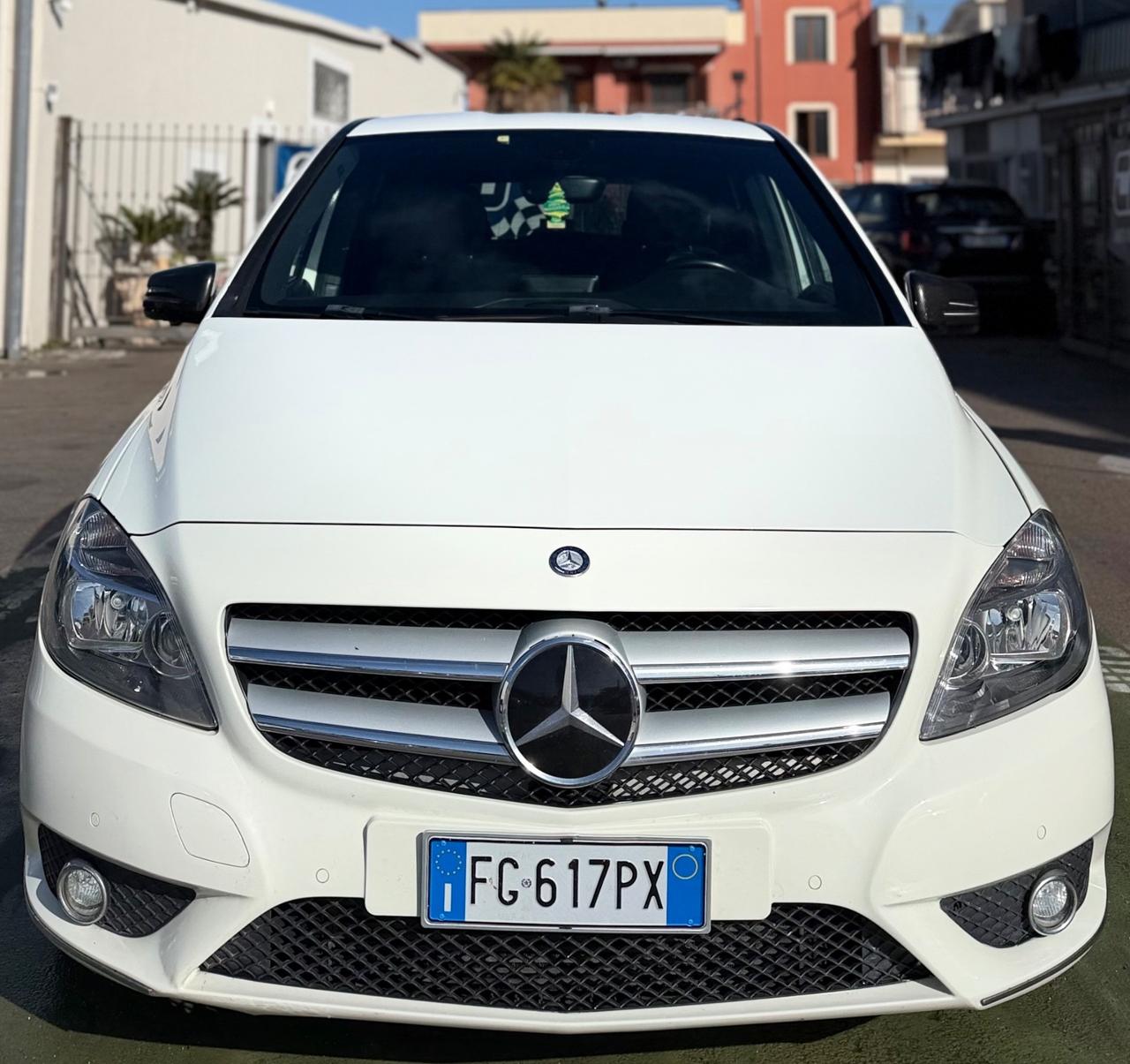 Mercedes Classe B 180 1.8 Diesel Premium 110 Cv