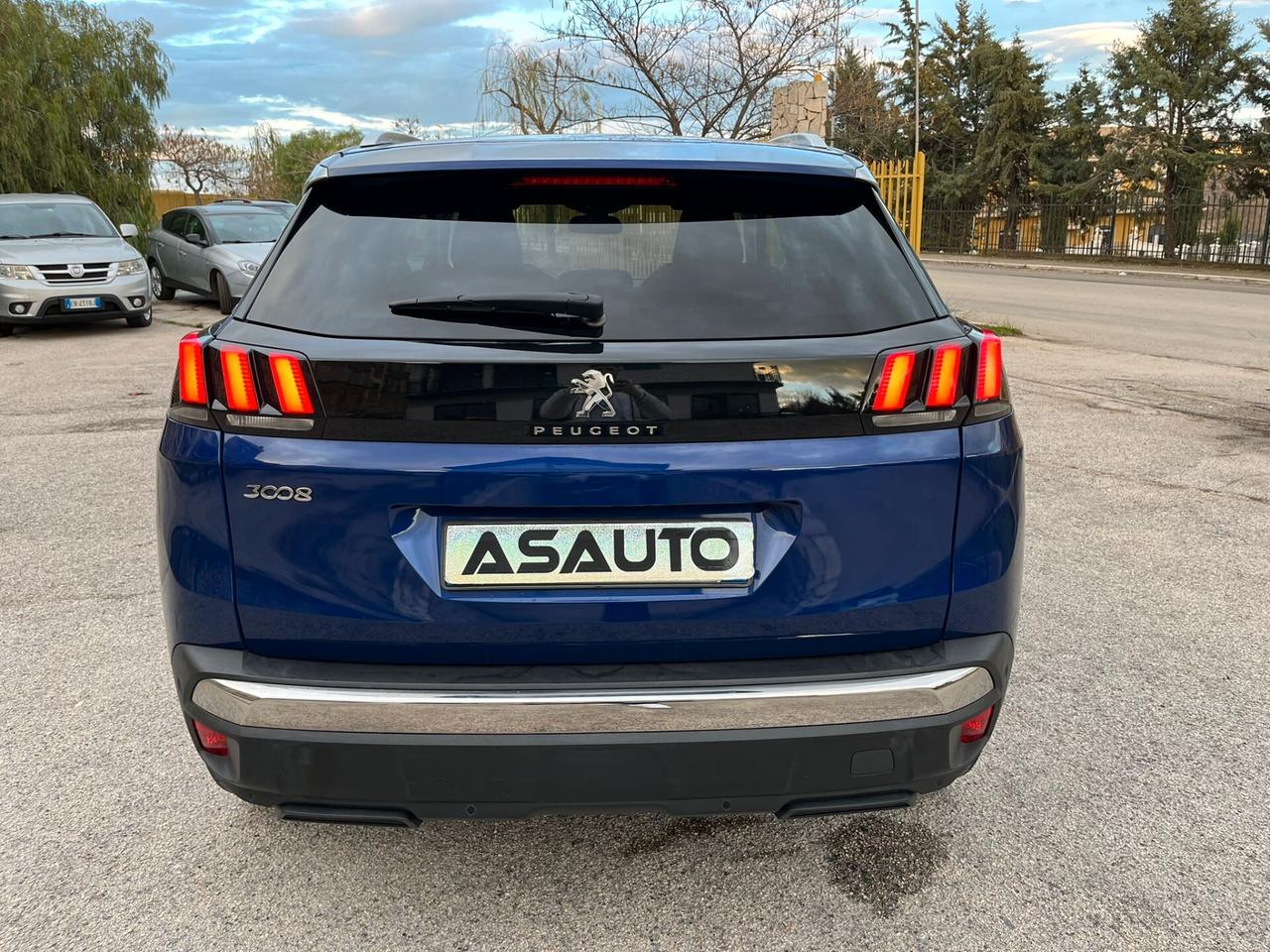 Peugeot 3008 BlueHDi 130 S&S Allure