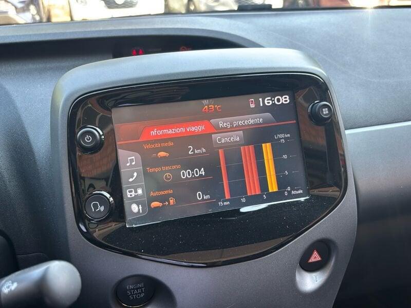 Toyota Aygo 1.0 VVT-i x-clusiv MMT