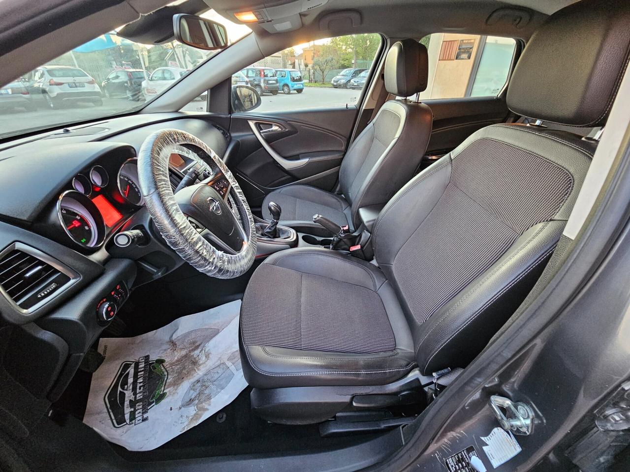 Opel Astra 1.7 CDTI 110CV 5 porte Cosmo