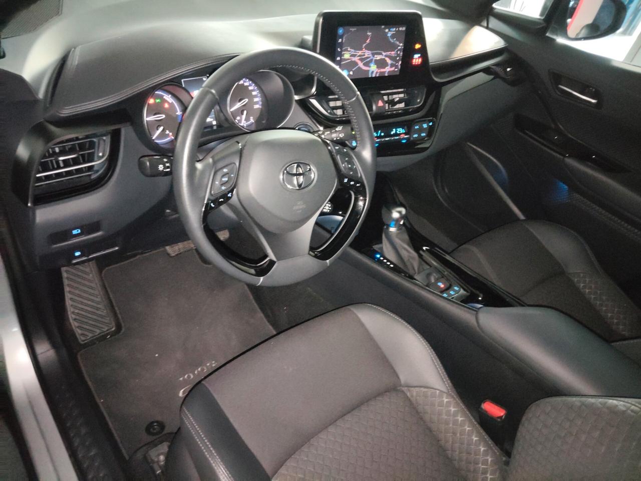 Toyota C-HR 1.8 Hybrid 5p. E-CVT Trend