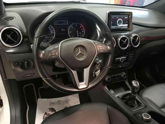 MERCEDES-BENZ B 180 CDI Premium ** TETTO PANOR. **
