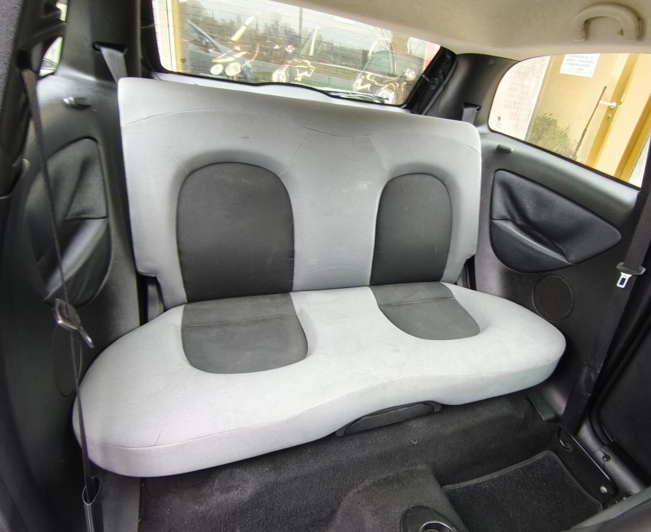 Lancia Ypsilon 1.2 Elle