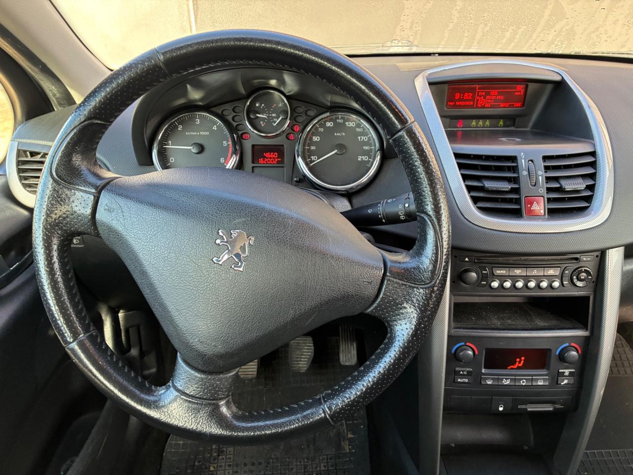 Peugeot 207 1.6 HDi 90CV 5P XS (66 kw)