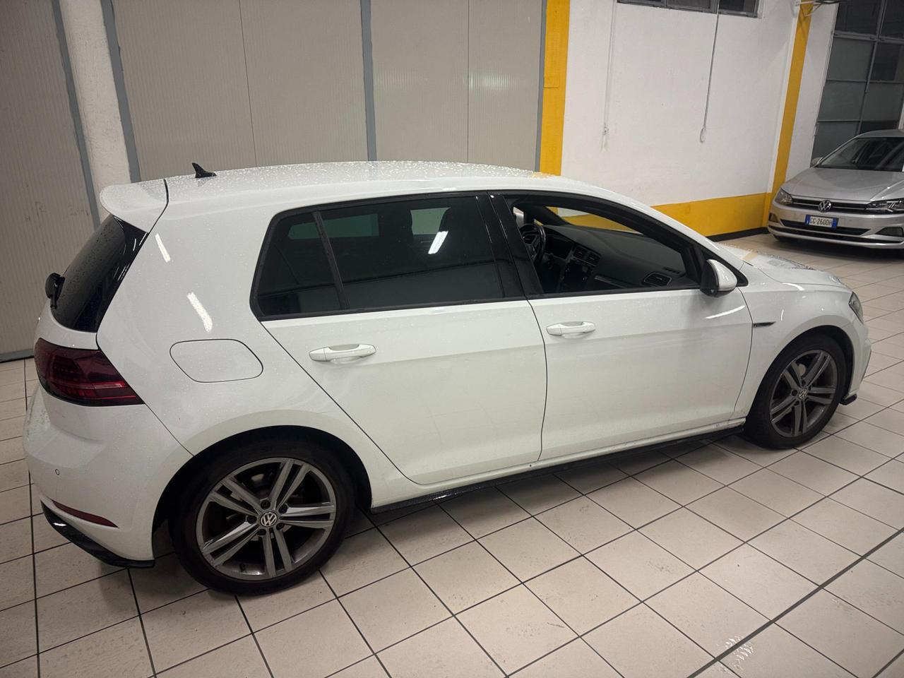 Volkswagen Golf 5 Porte Golf 5p 1.0 tsi Sport 115cv R LINE