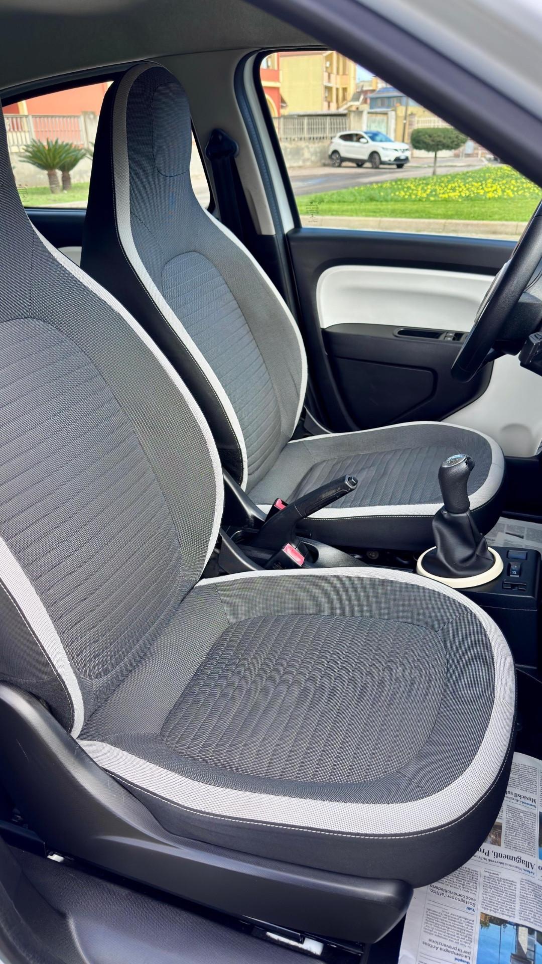 Renault Twingo 1.0 SCe Live