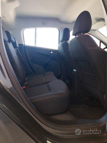 Peugeot 208 Allure