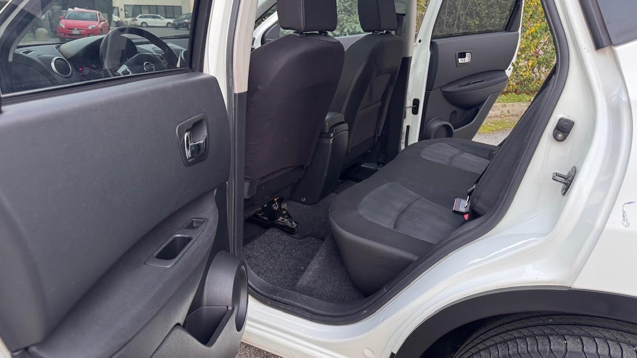 Nissan Qashqai 2.0 dCi DPF 4WD n-tec 4x4