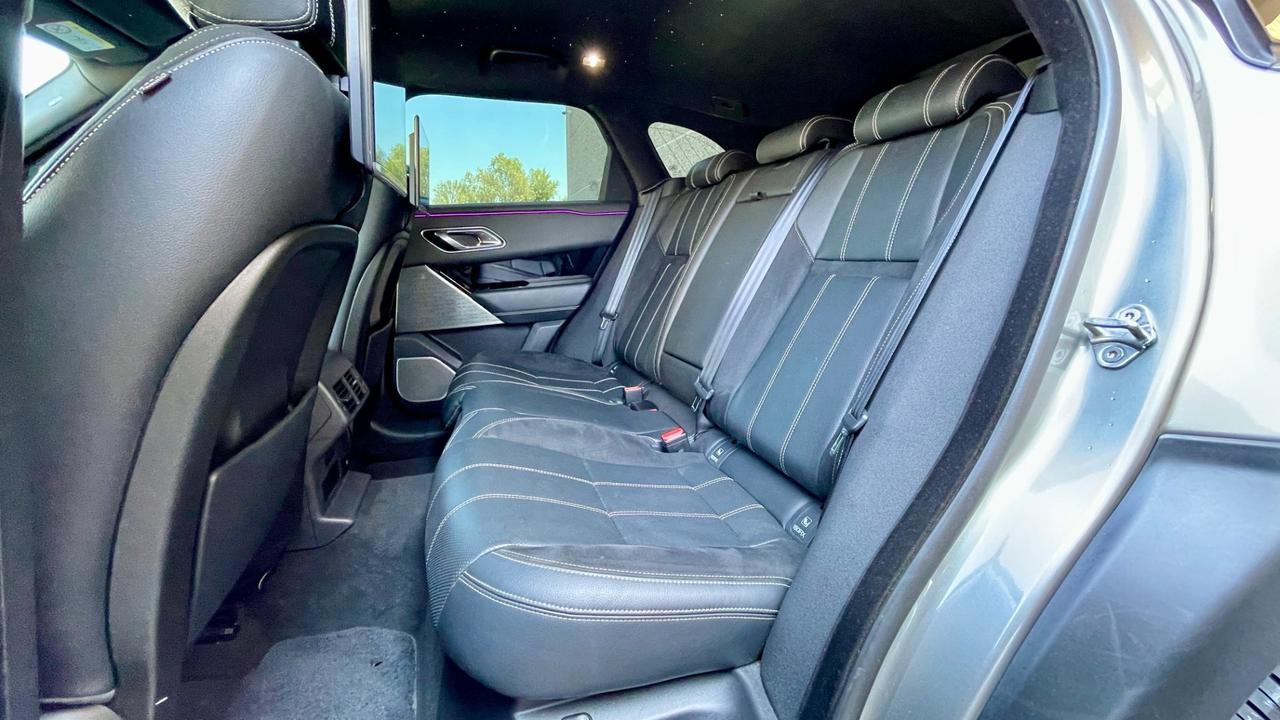 RANGE ROVER VELAR 2.0 R-DYNAMIC HSE 240CV - FULL LED, PELLE, PACCHETTO LUCI