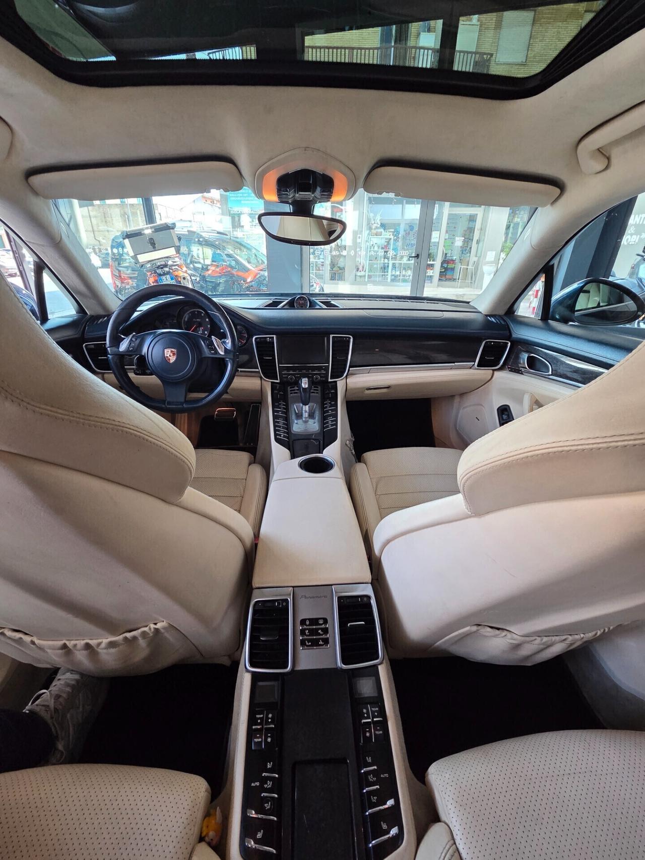 Porsche Panamera 4.8 Turbo