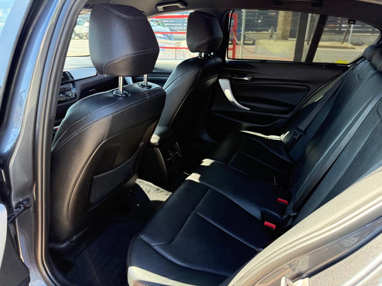 Bmw 125d 5p. Msport 225CV .RADAR.RETROCAMERA