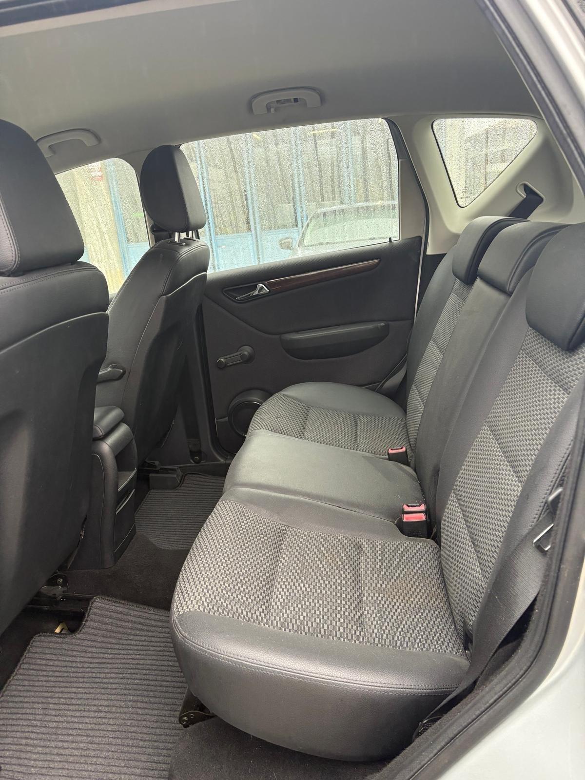 Mercedes-benz A 150 BlueEFFICIENCY Avantgarde