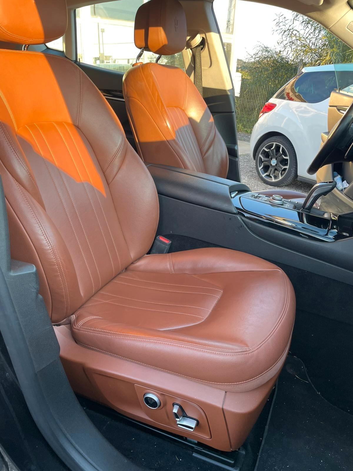 Maserati Levante V6 AWD Granlusso